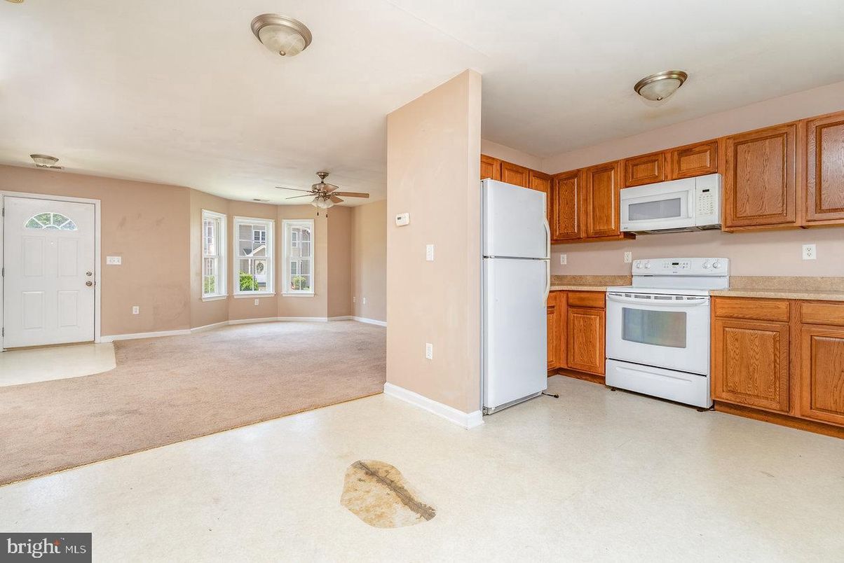Empty room, Interior, Kitchen