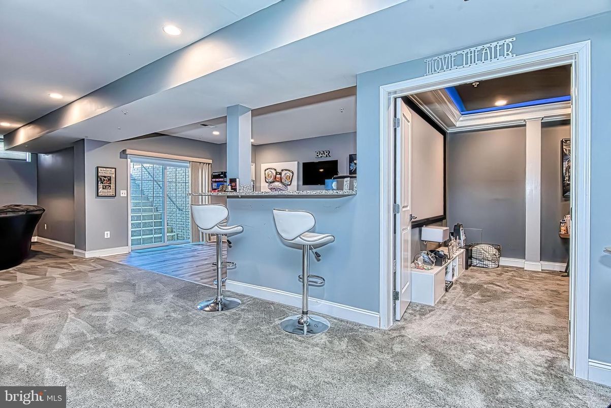 Interior, Recessed Lighting