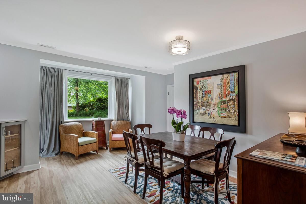 Dining room, Interior, Wood Texture Flooring