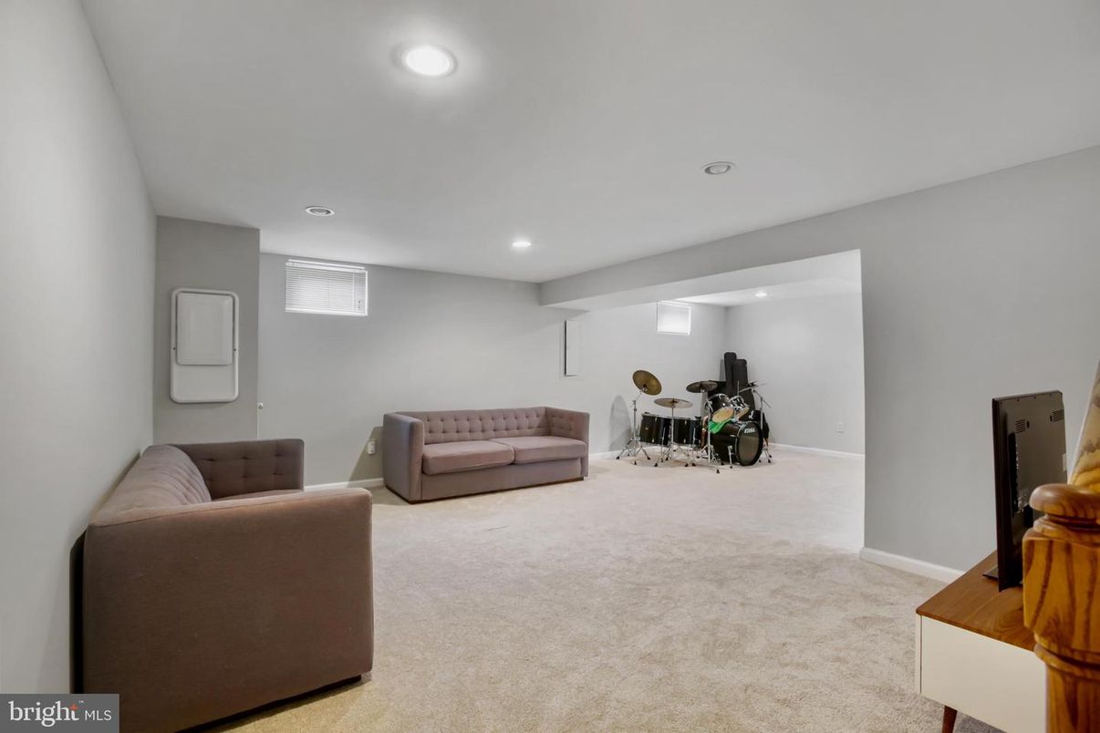 Interior, Recessed Lighting