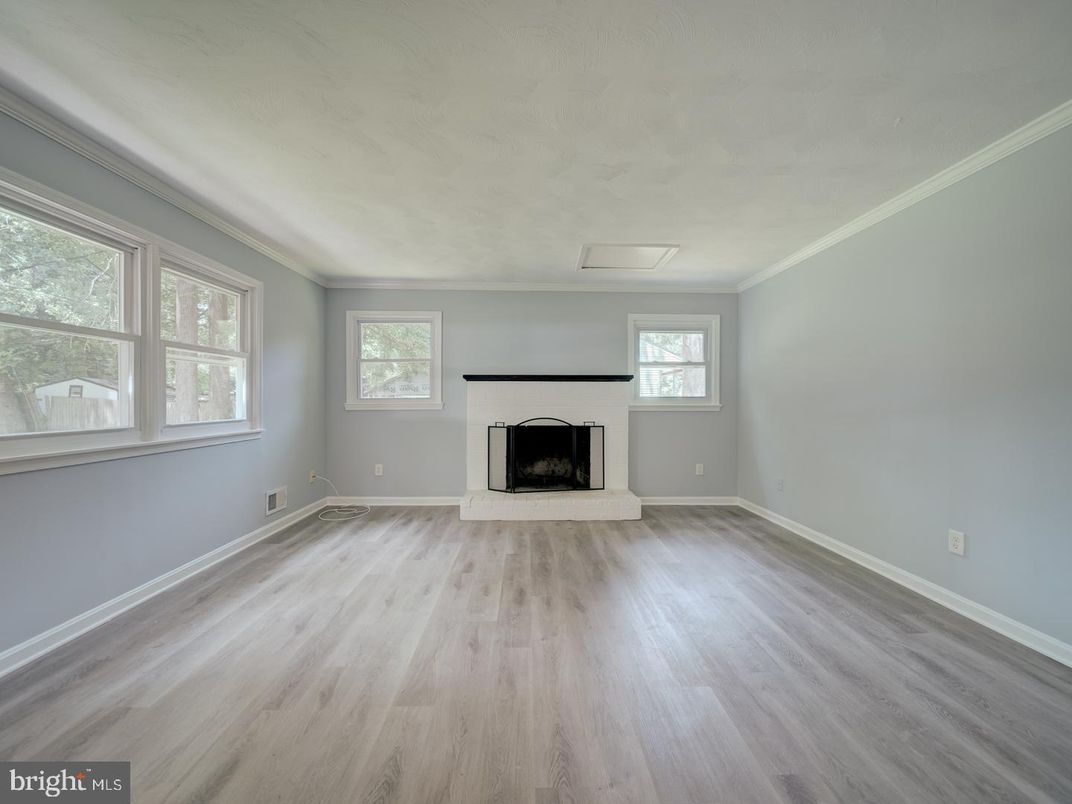 Empty room, Fireplace, Interior, Wood Texture Flooring