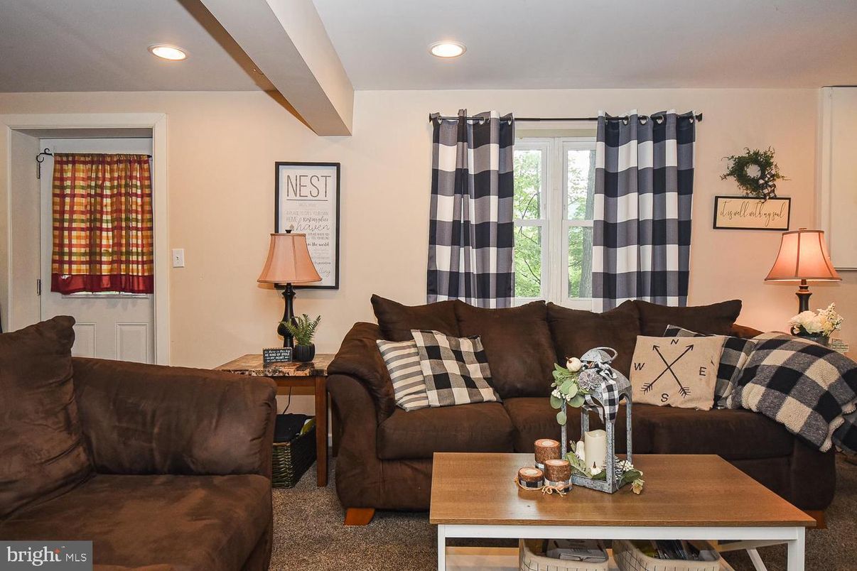 Interior, Living room, Recessed Lighting