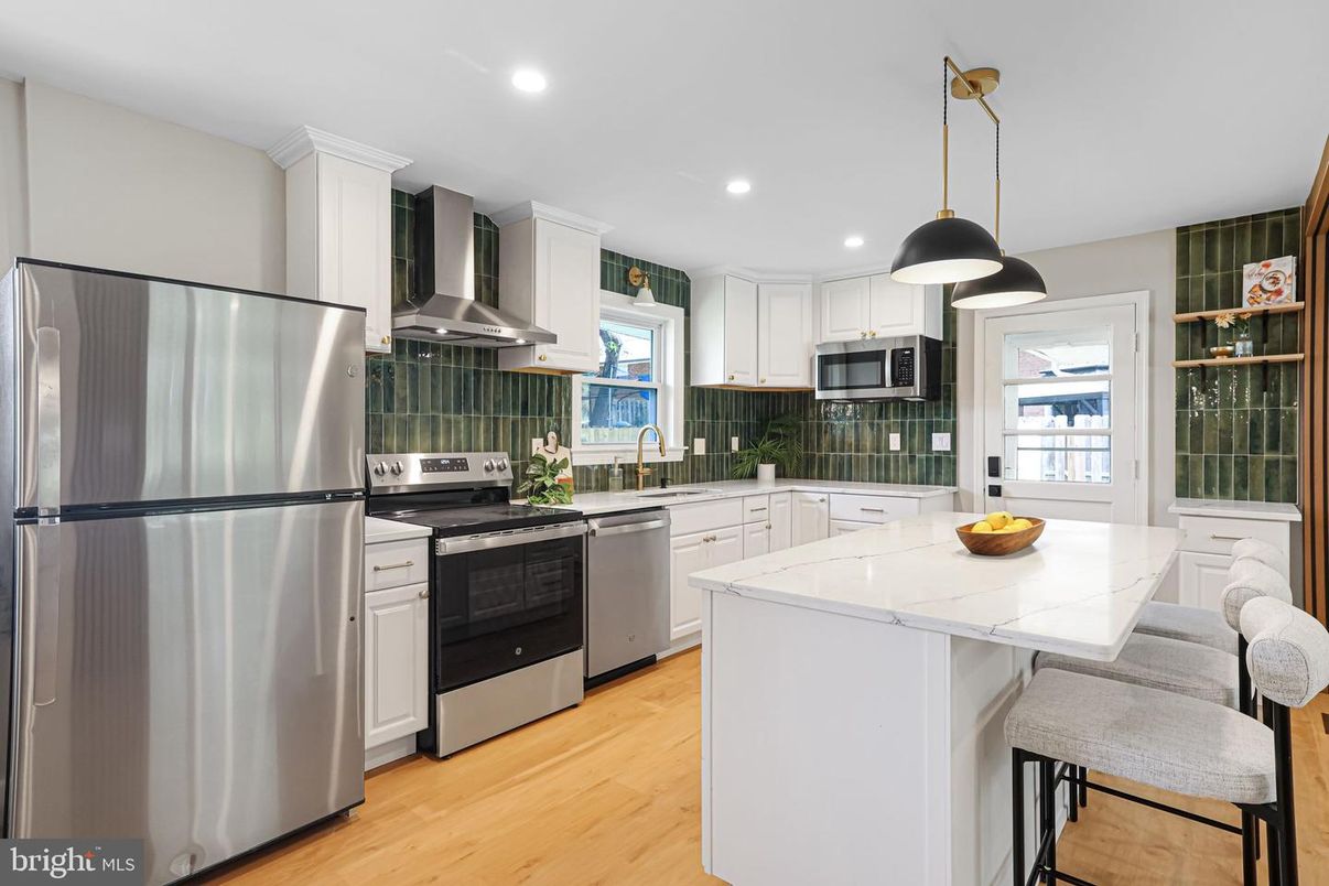 Interior, Kitchen, Pendant Lights, Recessed Lighting, Stainless Steel Appliances, Wood Texture Flooring