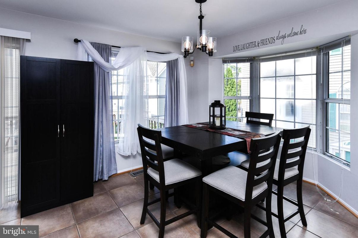 Dining room, Interior, Pendant Lights