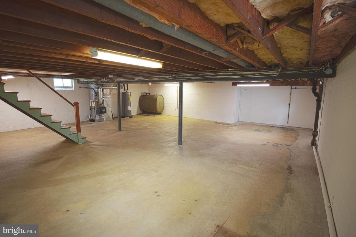 Interior, Wooden Beams