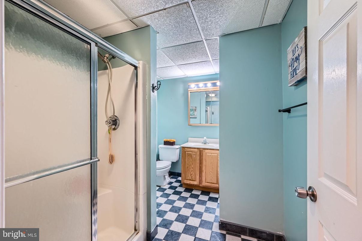 Bathroom, Interior