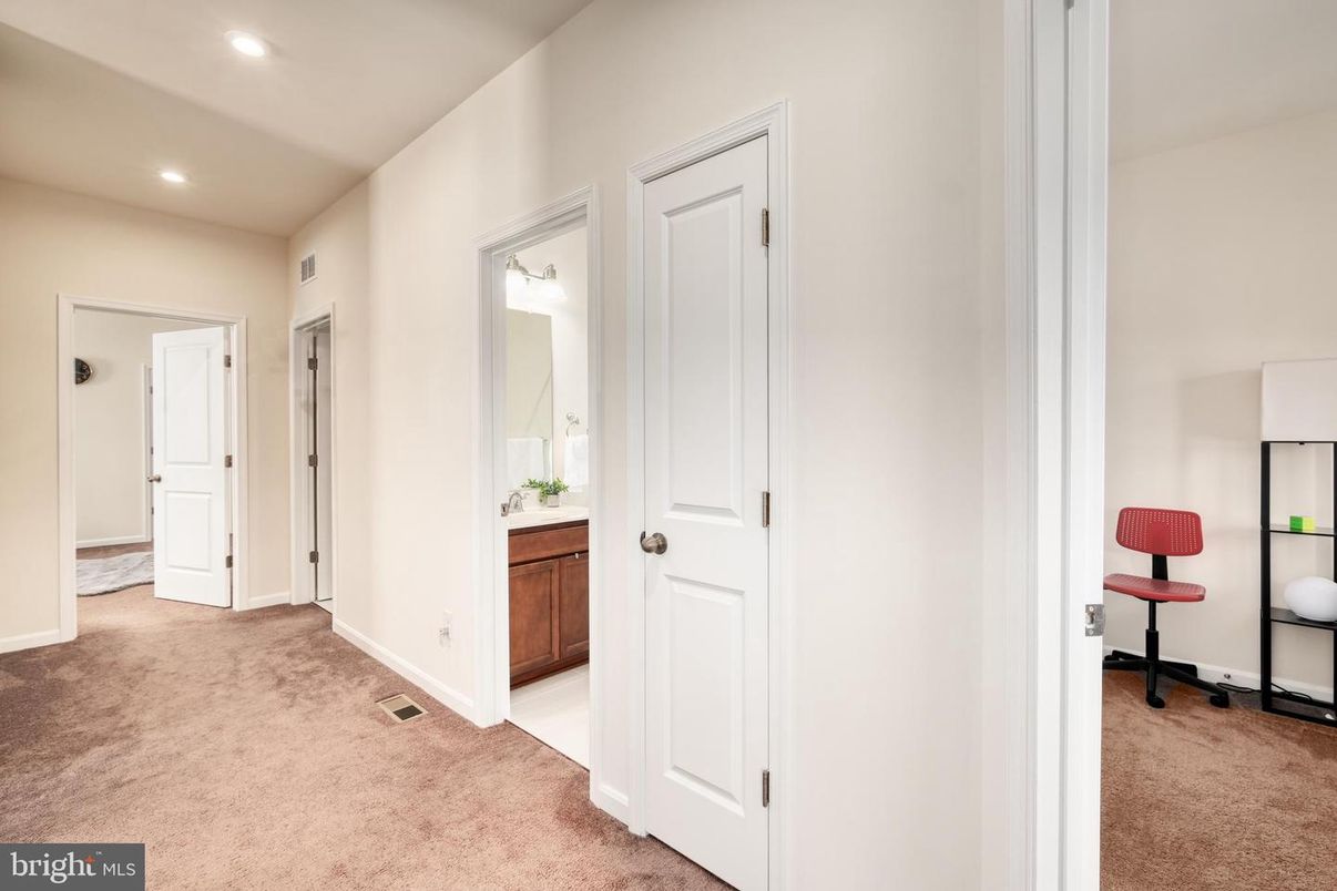 Interior, Recessed Lighting