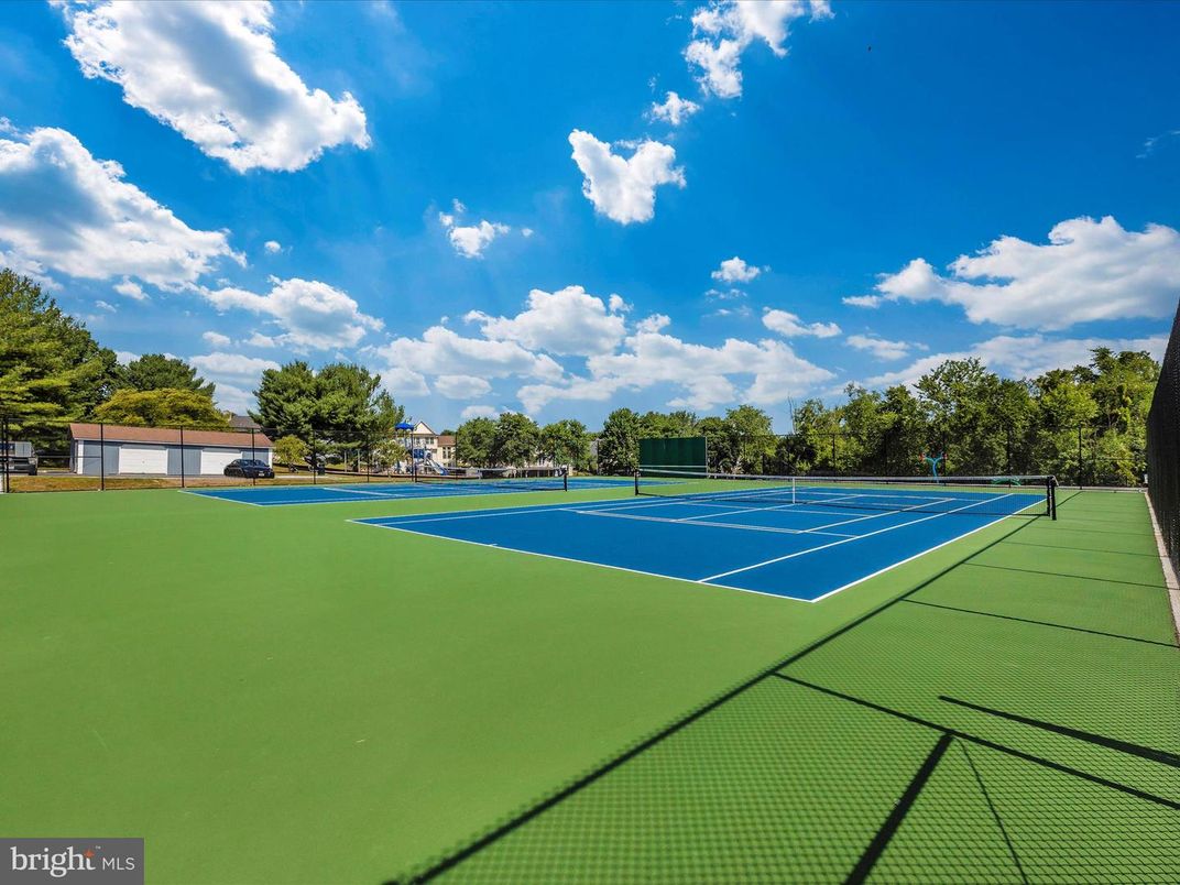 Exterior, Tennis Courts