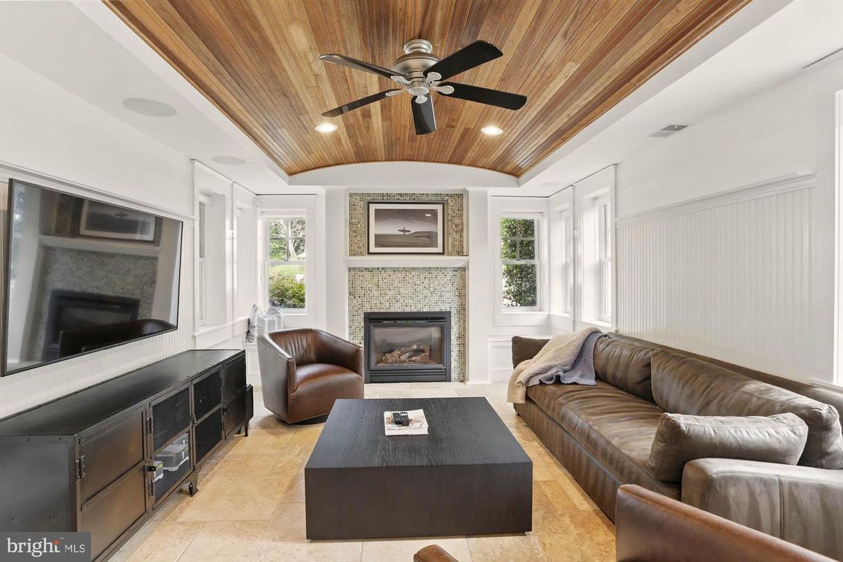 Fireplace, Interior, Living room, Recessed Lighting, Wooden Ceilings