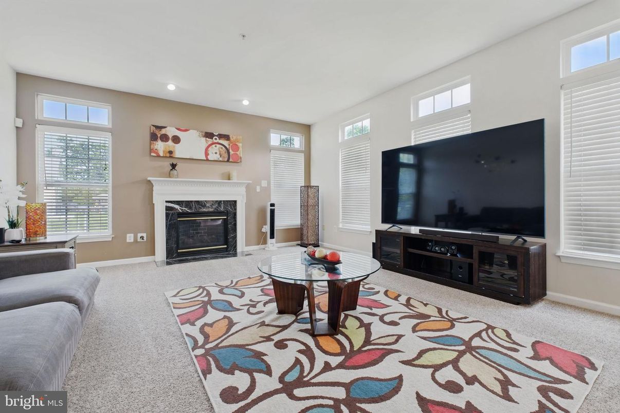 Fireplace, Interior, Living room, Recessed Lighting