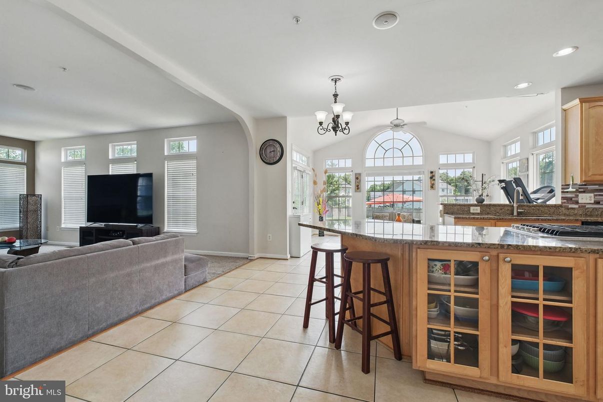 Chandelier, Interior, Living room, Recessed Lighting