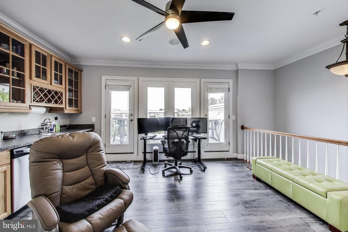 Home Office, Interior, Pendant Lights, Recessed Lighting, Wood Texture Flooring