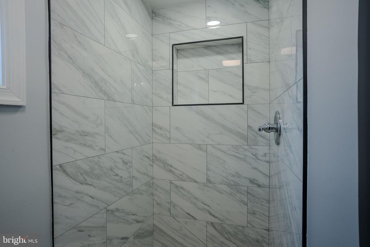 Bathroom, Interior, Marble Walls