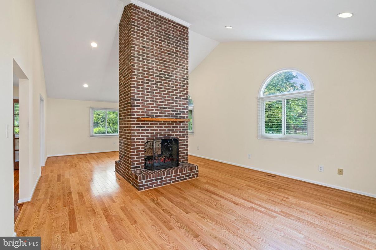 Empty room, Fireplace, Interior, Recessed Lighting, Wood Texture Flooring