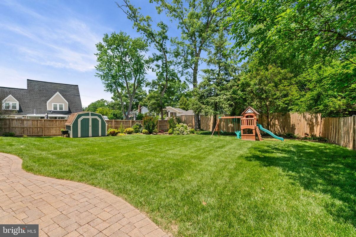 Backyard, Exterior, Playground