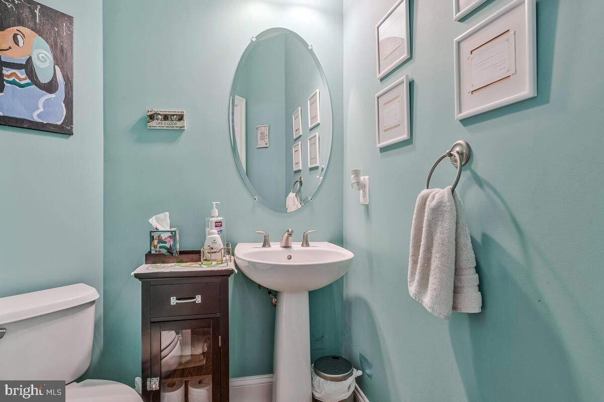 Bathroom, Interior