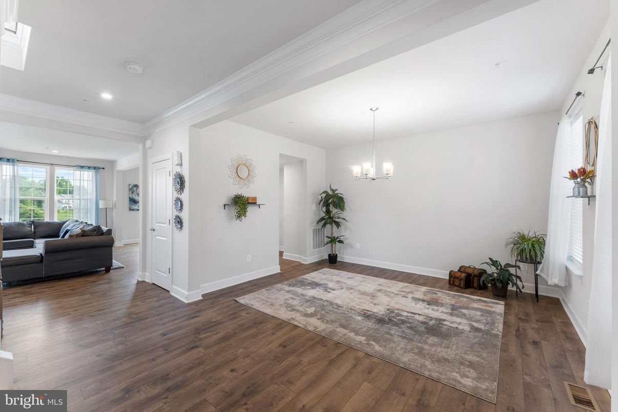 Chandelier, Interior, Recessed Lighting, Wood Texture Flooring