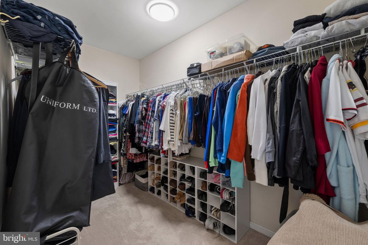 Interior, Recessed Lighting, Walk-in Closets