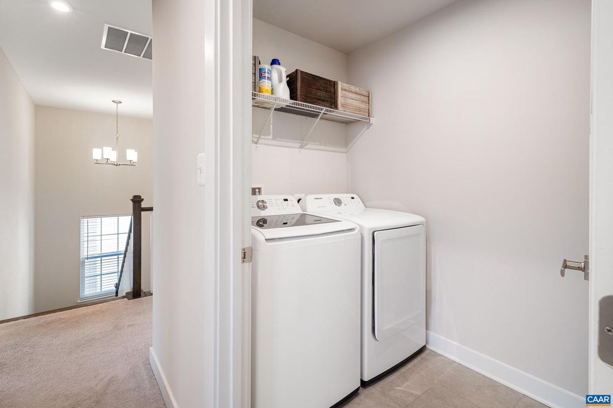 Interior, Pendant Lights, Recessed Lighting, Utility Closets, Washer