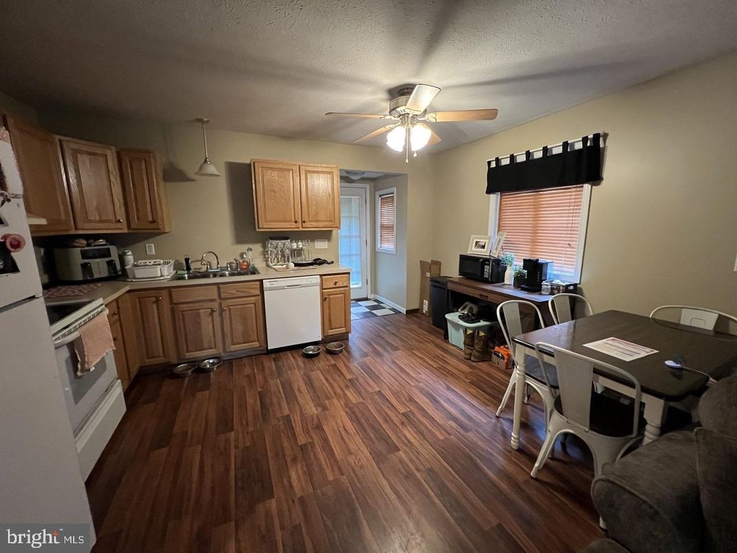 Dining room, Interior, Kitchen, Wood Texture Flooring
