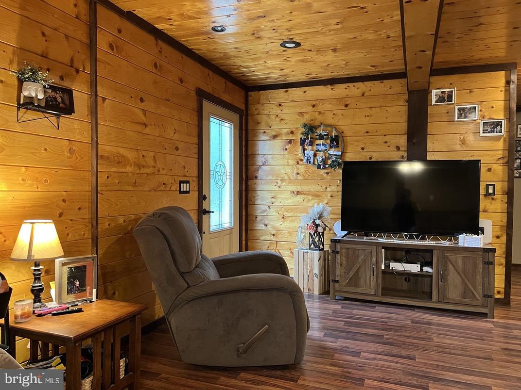 Interior, Recessed Lighting, Wooden Ceilings, Wood Texture Flooring, Wooden Walls