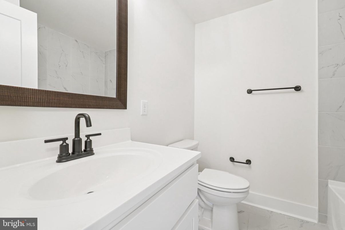 Bathroom, Interior, Marble, Marble Walls