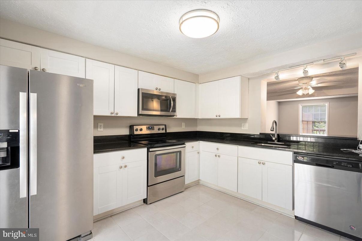 Interior, Kitchen, Stainless Steel Appliances