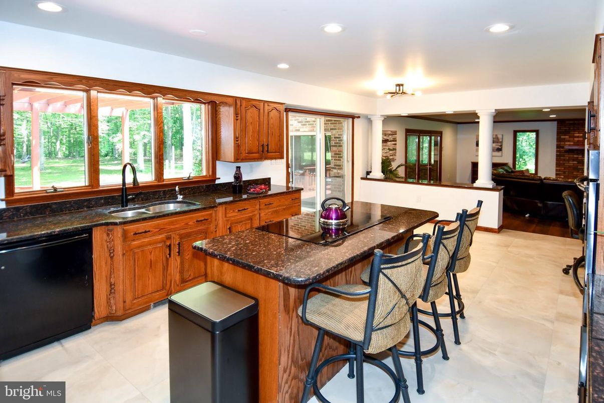 Interior, Kitchen, Living room, Recessed Lighting