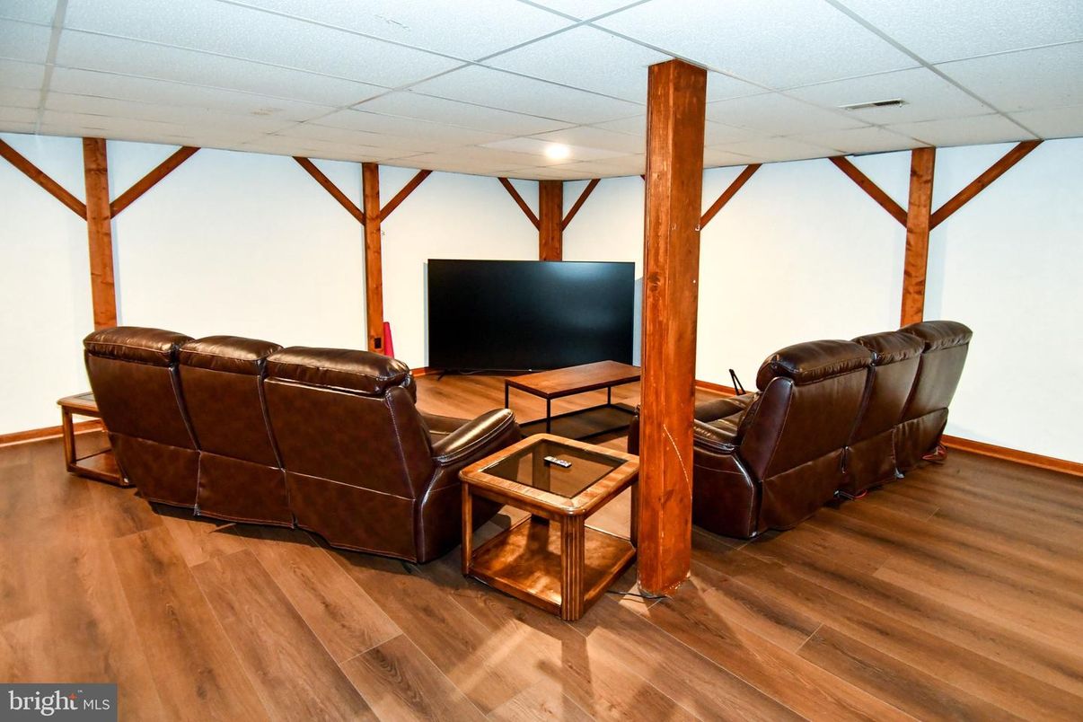 Home Theatre Room, Interior, Living room, Recessed Lighting, Wood Texture Flooring