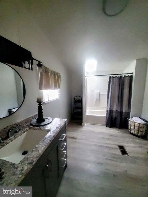 Bathroom, Interior, Wood Texture Flooring