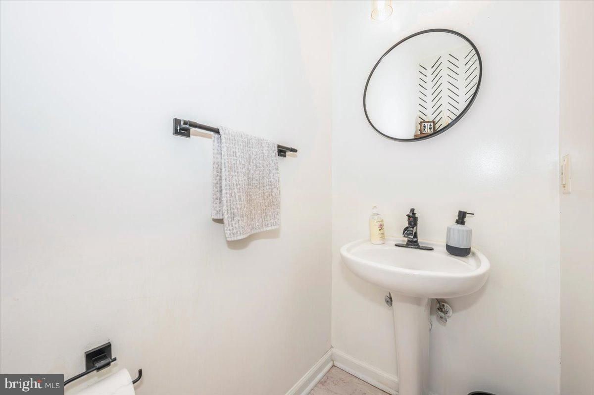 Bathroom, Interior