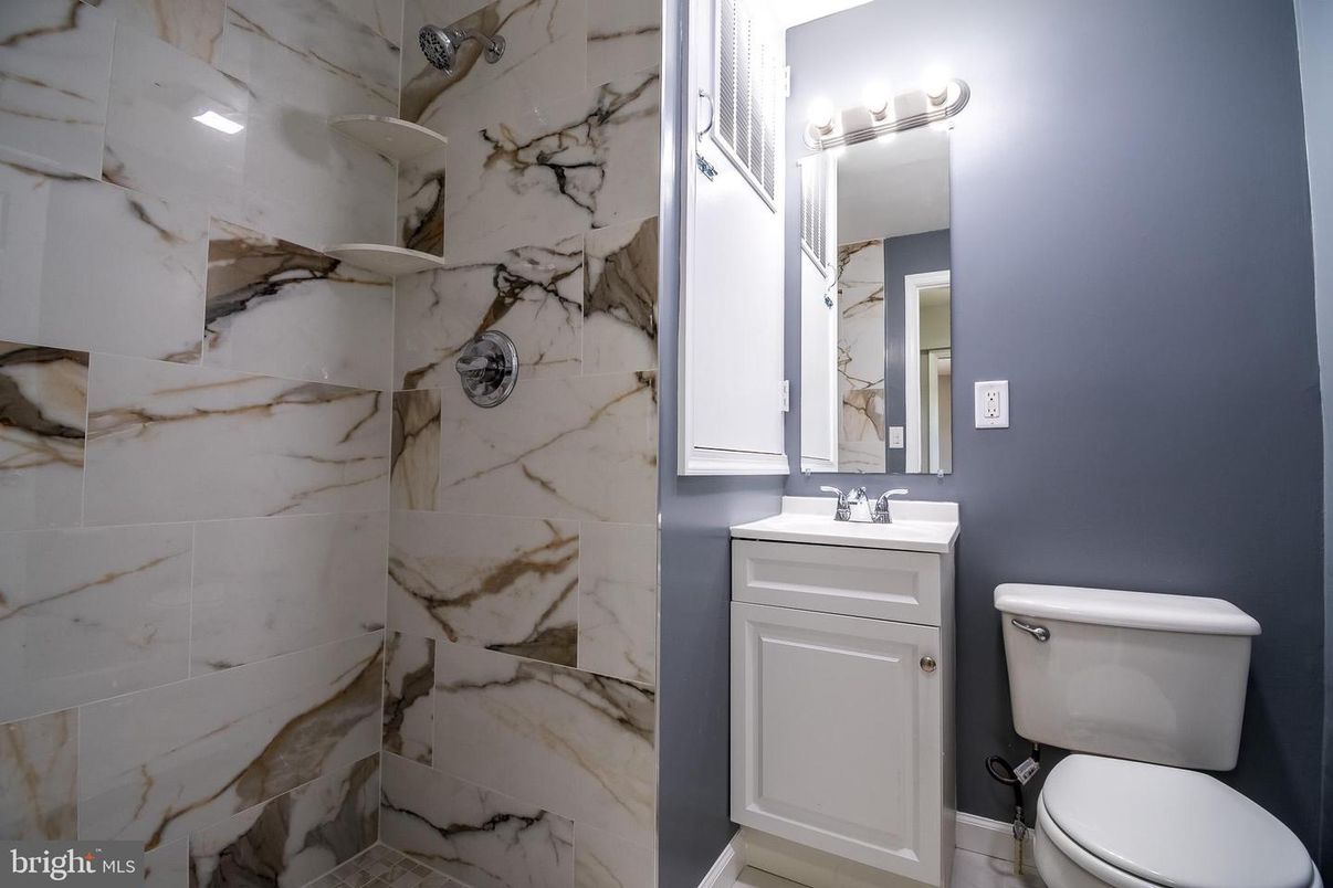 Bathroom, Interior, Marble Walls
