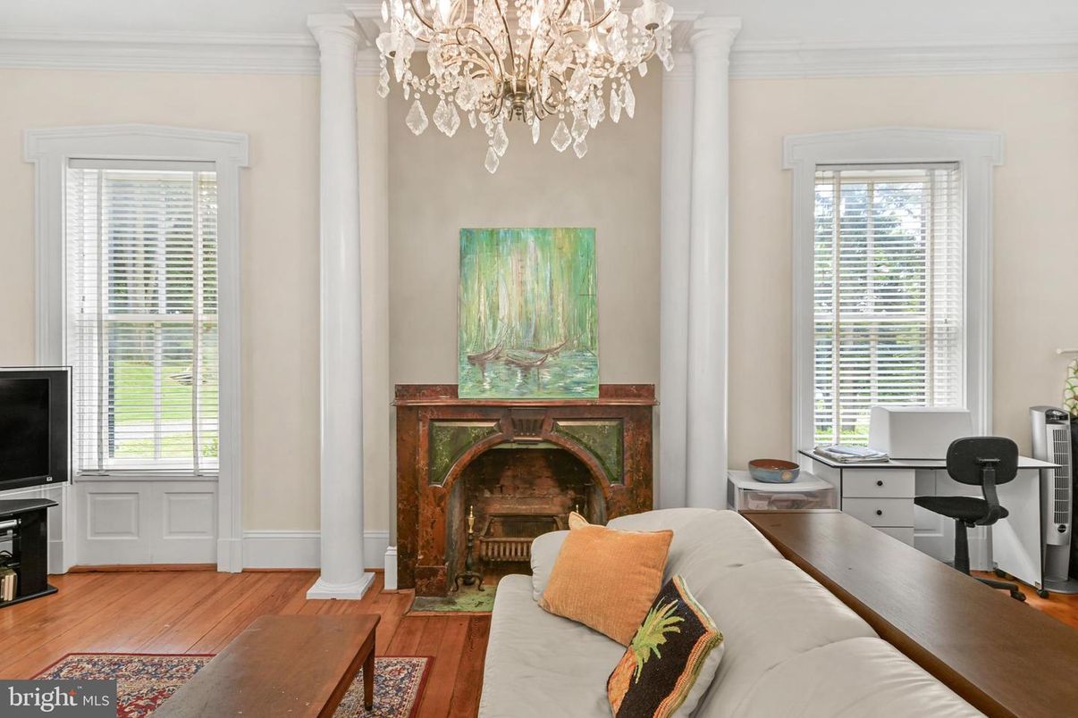 Chandelier, Fireplace, Interior, Wood Texture Flooring