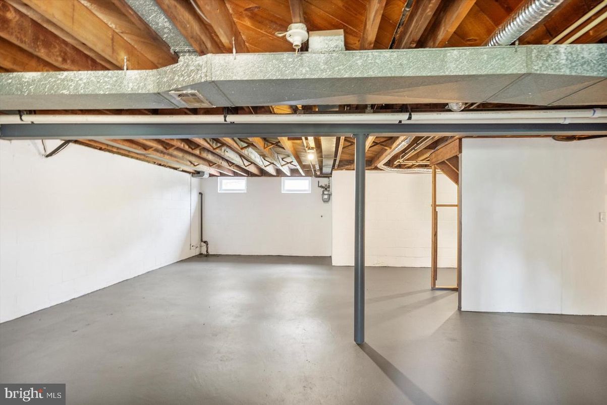 Interior, Wooden Beams