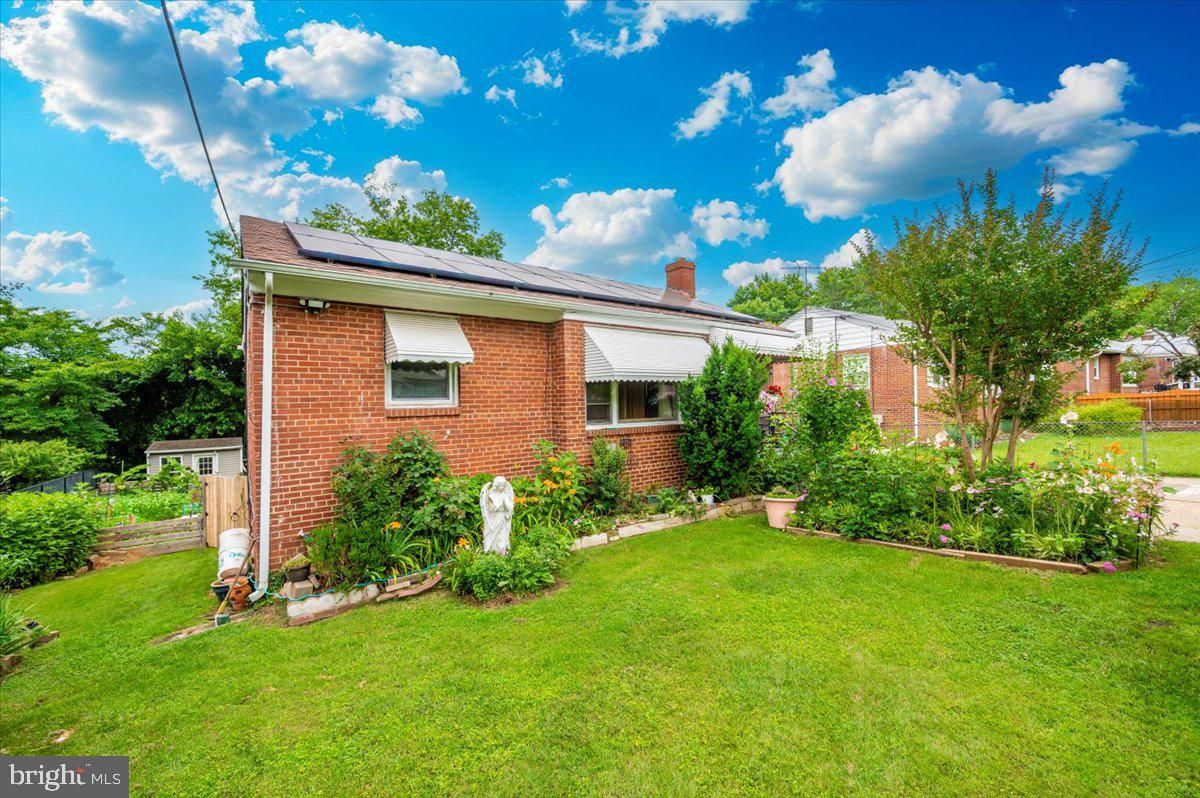 Backyard, Exterior, Solar Panels