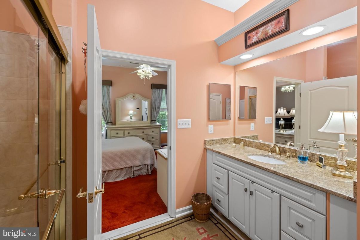 Bathroom, Bedroom, Dual Sink Vanities, Interior, Recessed Lighting