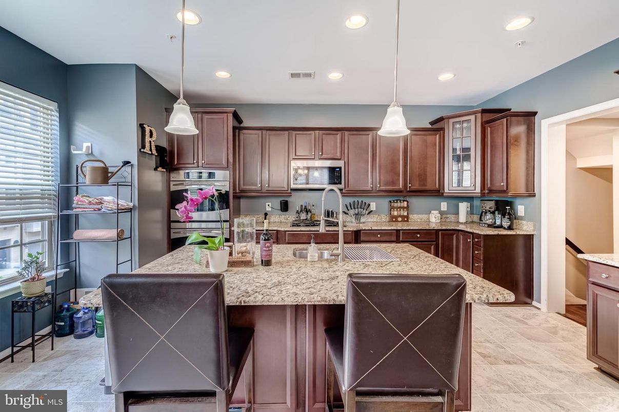 Interior, Kitchen, Pendant Lights, Recessed Lighting
