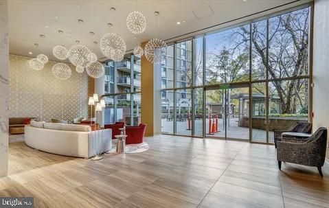 Interior, Living room, Pendant Lights, Recessed Lighting, Wood Texture Flooring