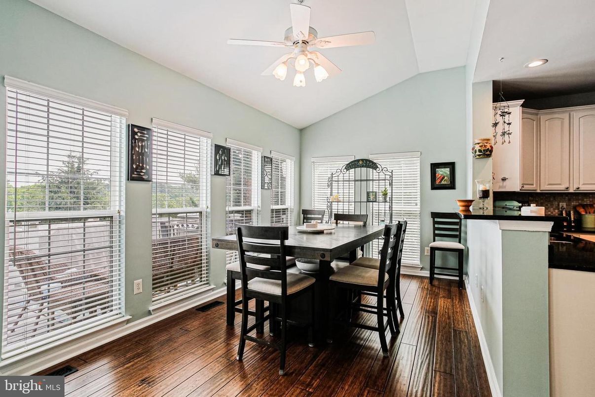 Dining room, Interior, Recessed Lighting, Wood Texture Flooring
