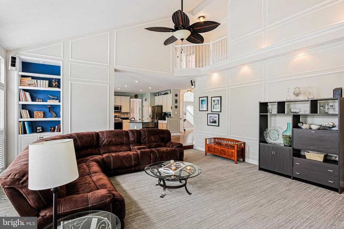 Interior, Kitchen, Living room, Recessed Lighting, Stainless Steel Appliances, Wood Texture Flooring