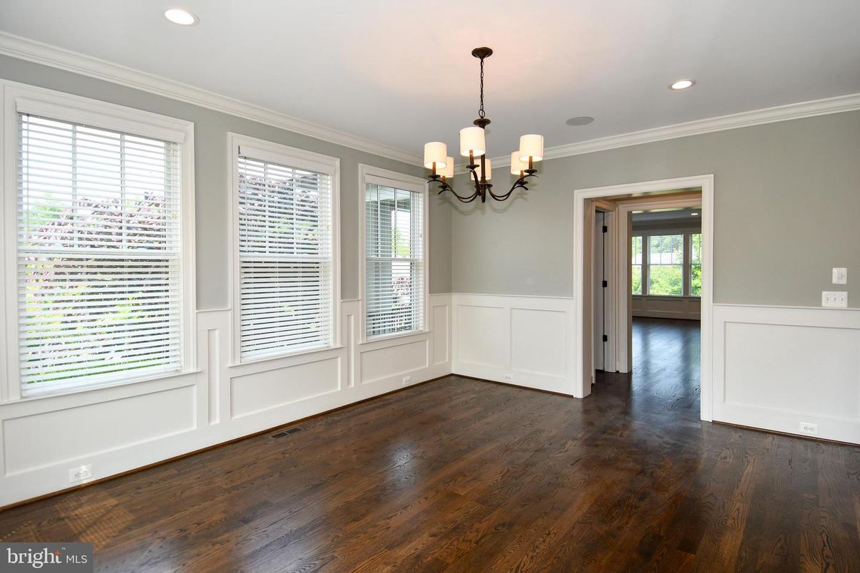 Chandelier, Empty room, Interior, Recessed Lighting, Wood Texture Flooring