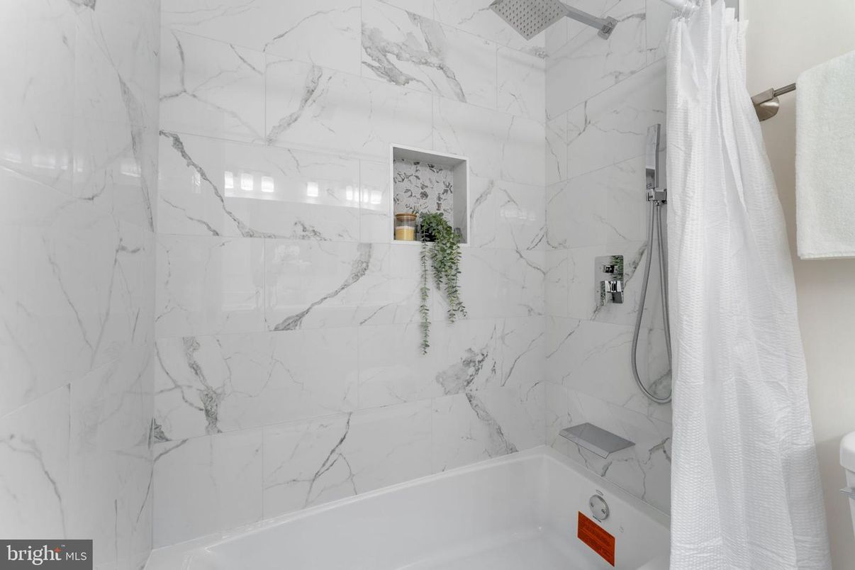 Bathroom, Interior, Marble Walls