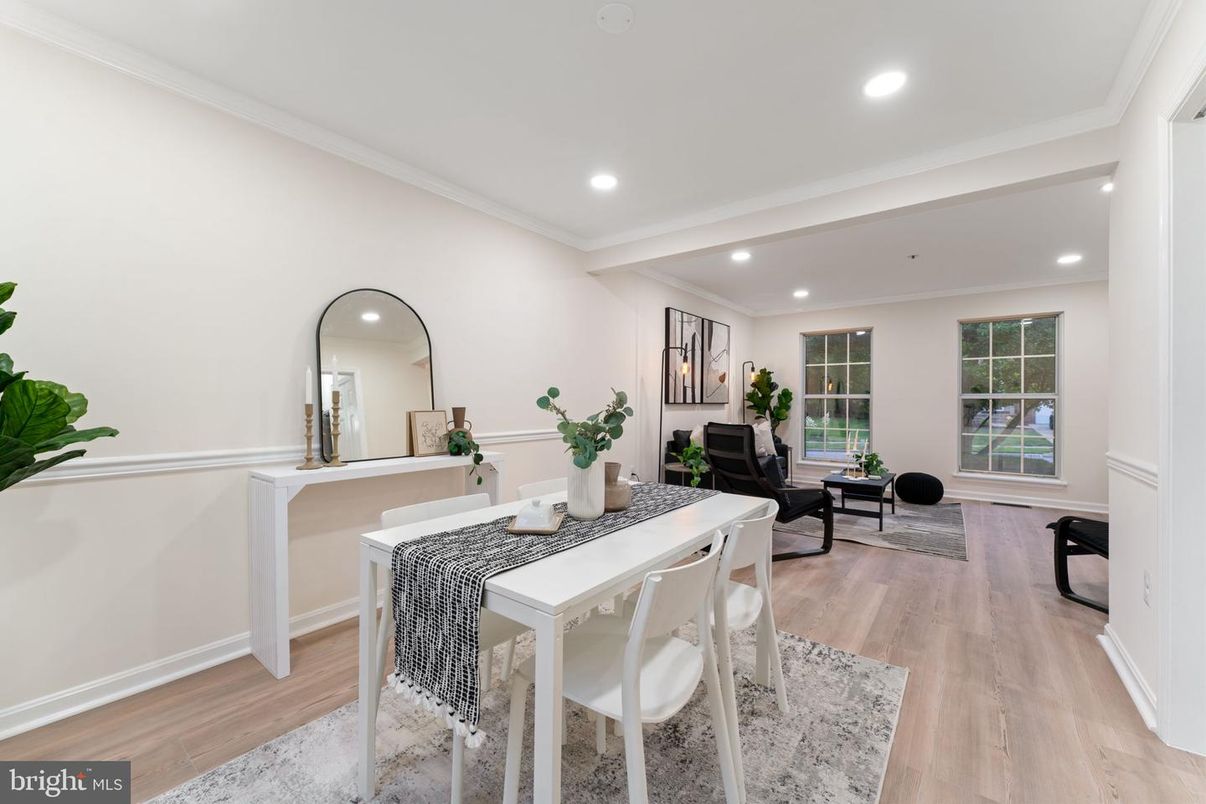 Dining room, Interior, Recessed Lighting, Wood Texture Flooring