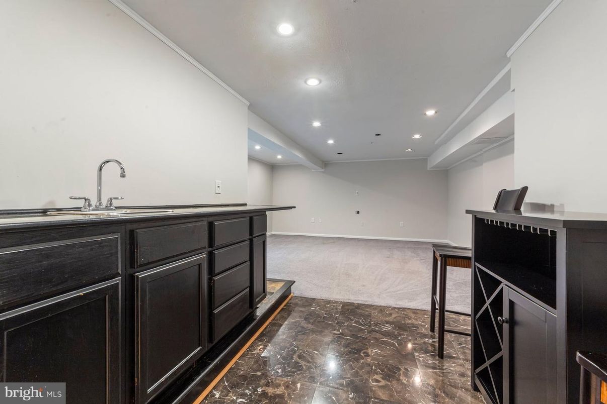 Interior, Marble, Recessed Lighting