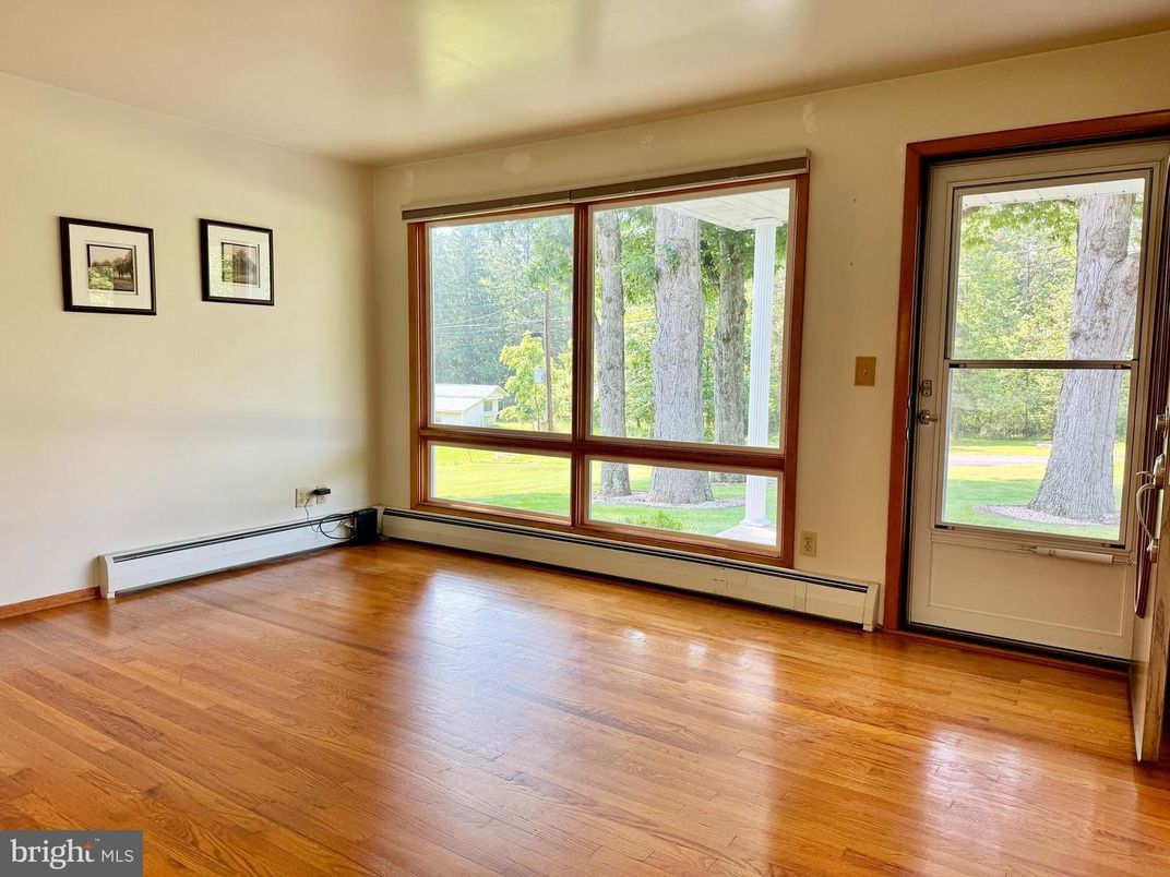 Empty room, Interior, Wood Texture Flooring