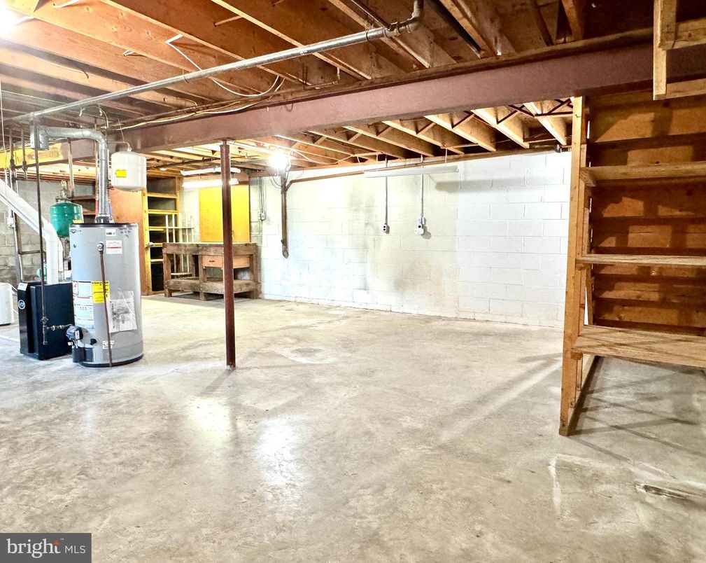 Interior, Wooden Beams