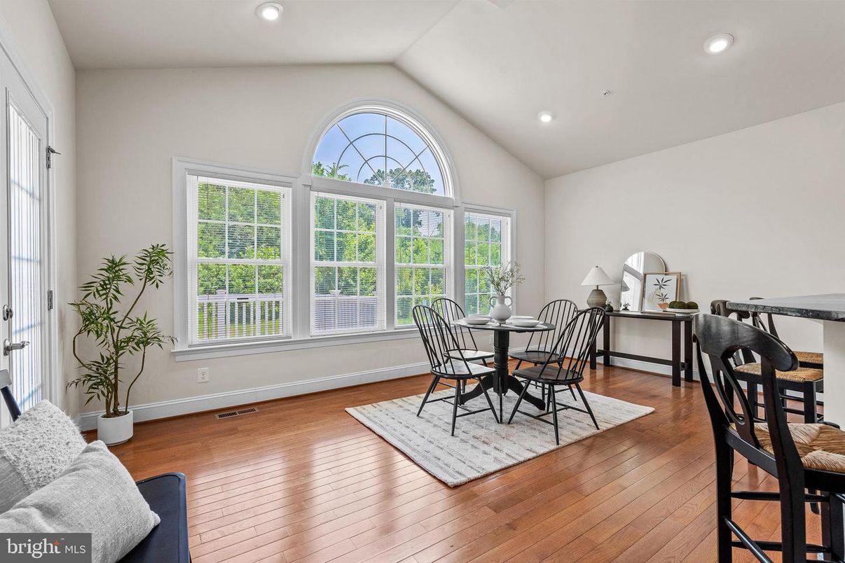 Dining room, Interior, Recessed Lighting, Wood Texture Flooring