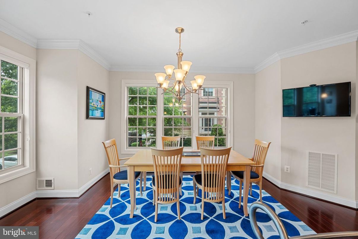 Chandelier, Dining room, Interior, Wood Texture Flooring