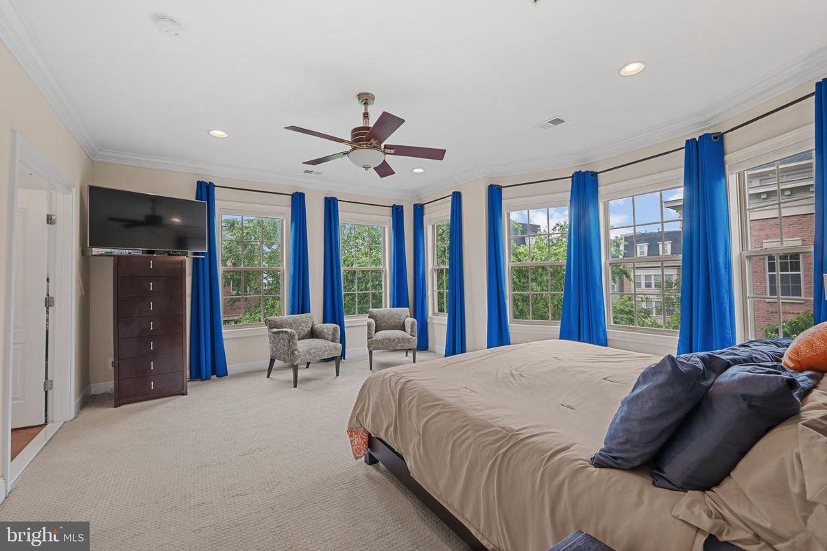 Bedroom, Interior, Recessed Lighting