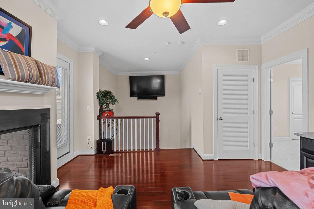 Fireplace, Interior, Recessed Lighting, Wood Texture Flooring